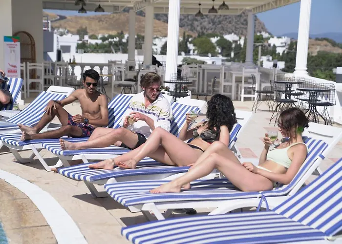 Aspat - Beach&restaurant 3*