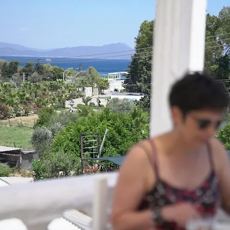 Hotel Aspat - Beach&restaurant 3*