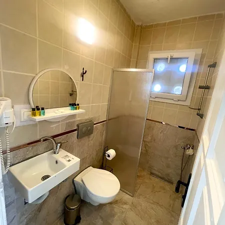 Hotel Aspat - Beach&restaurant 3*