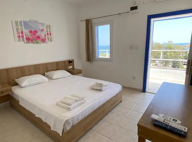 Aspat - Beach&restaurant فندق